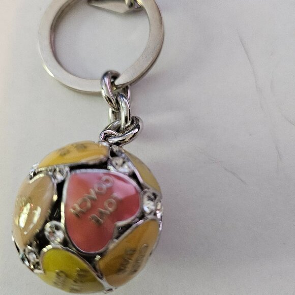 COACH 3D POPPY MULTI HEART SPHERE PAVE CRSYSTAL KEYCHAIN KEYRING KEY FOB - Picture 2 of 4
